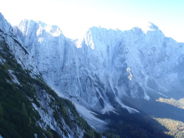 20111002 Ponca-visoka in srednja - foto