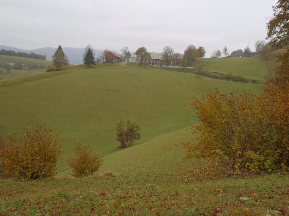 20111030 Grmada,Ermanovec,Bevk,Sivka - foto povečava