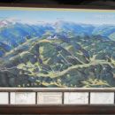 20120311 Menina planina