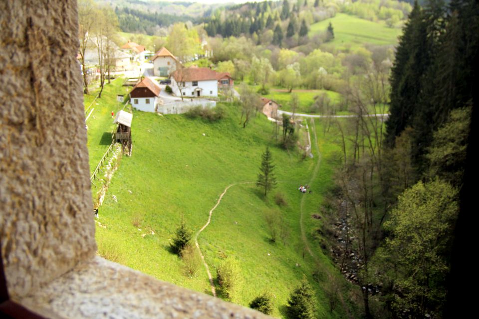 20120429 Vremščica in Predjamski grad - foto povečava