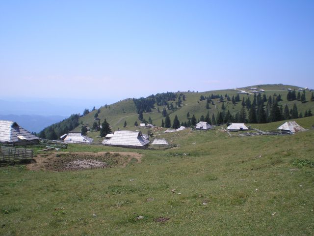 20120709 Velika planina -VDC - foto