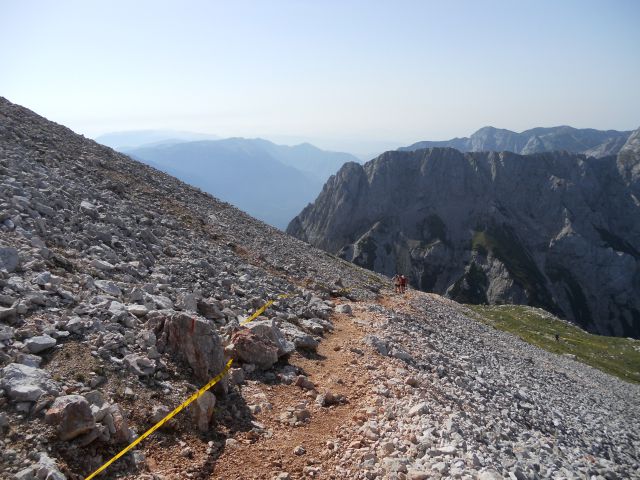 Markirana pot na Grintovec označena za vsakoletni tek K. Bistrica vrh.