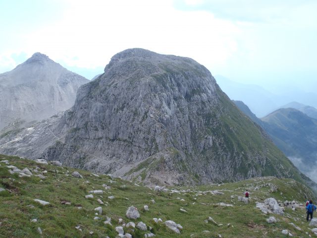 Batognica in levo Vrh nad peski.