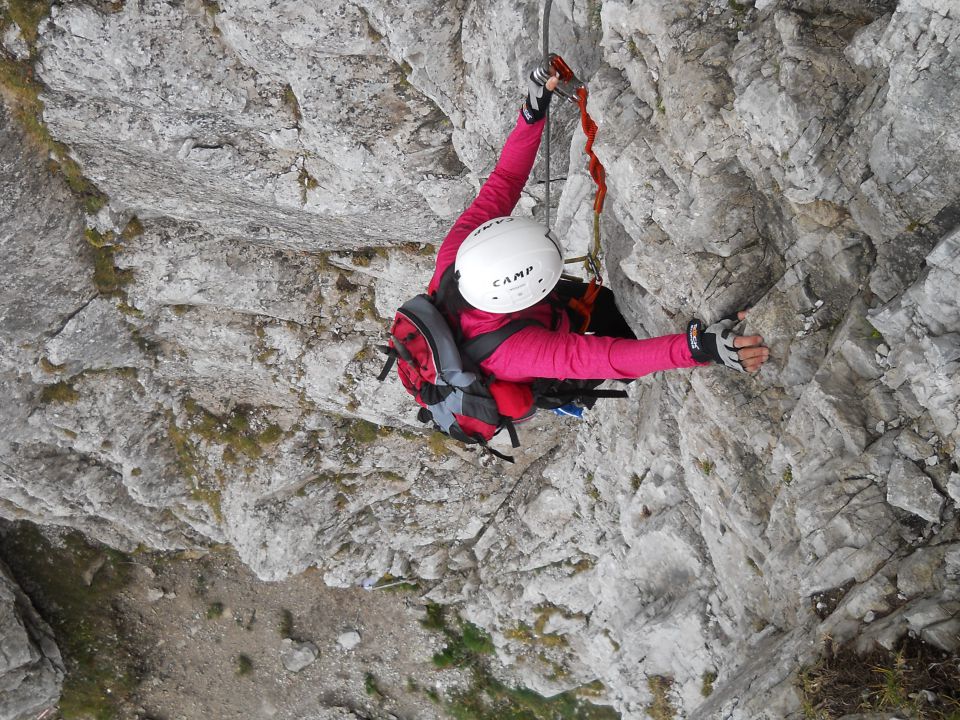 20120929 Stol po plezalni - foto povečava