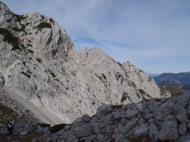 V. Baba, soseda Storžeka.