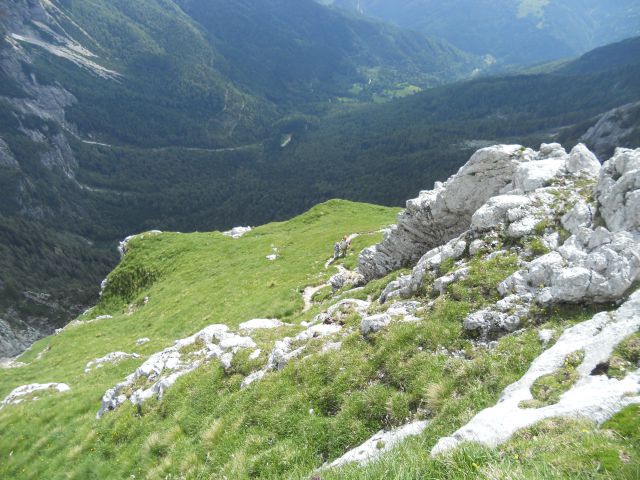 20130714 Suhadolnik,grdi graben,obe Kočni - foto