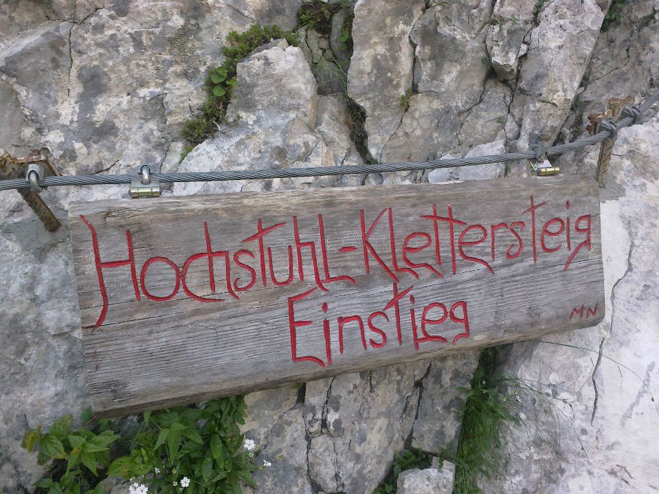Tabla pred vstopom v plezalni del na Stol