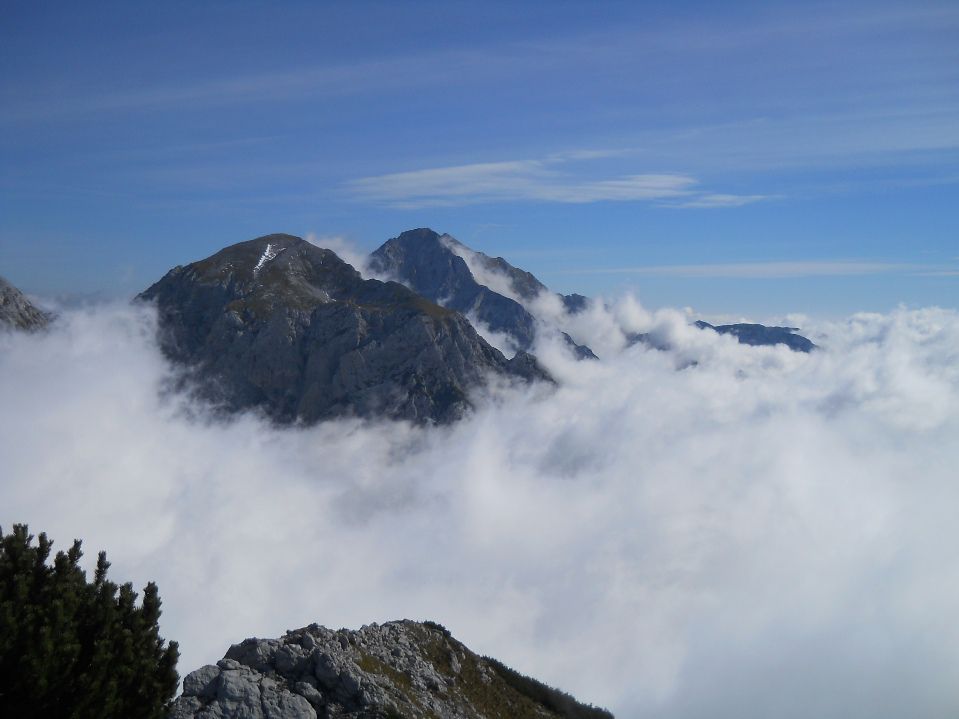 Razgled na Brano (levo) in Planjavo (desno)