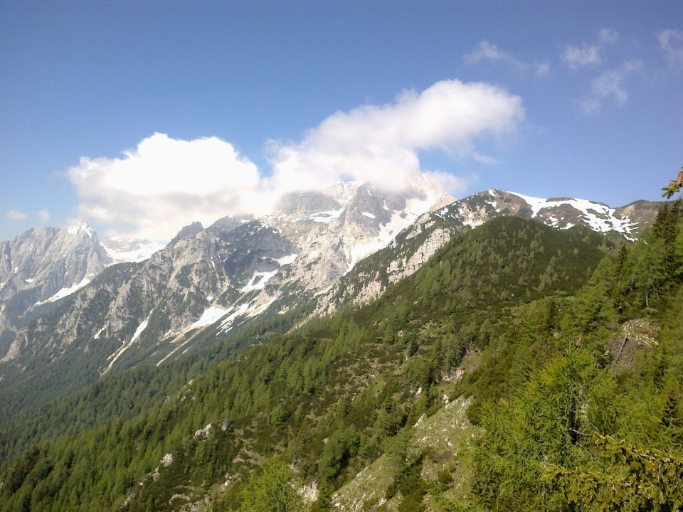 Razgled na Sleme in del Martuljške gorske skupine