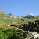 Vzpon naprej proti koči Stüdlhütte in razgled na Großglockner