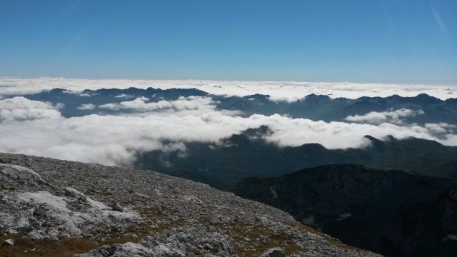 Razgled iz vrha na Bohinjske gore