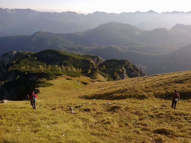 Spust iz Ogradov