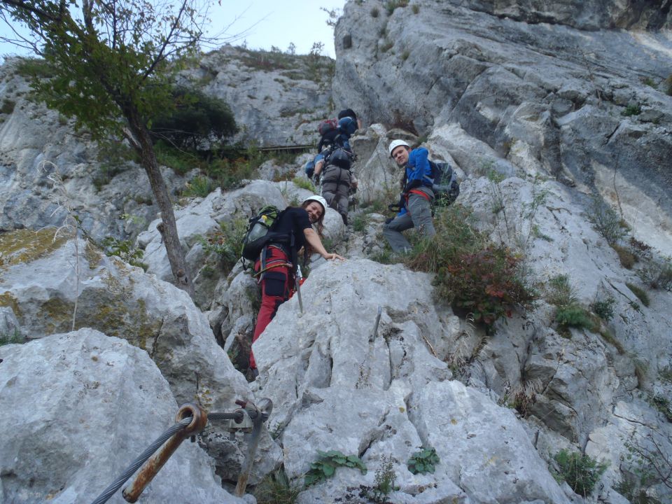 20141019 Gradiška tura-Abram,malo krožno. - foto povečava