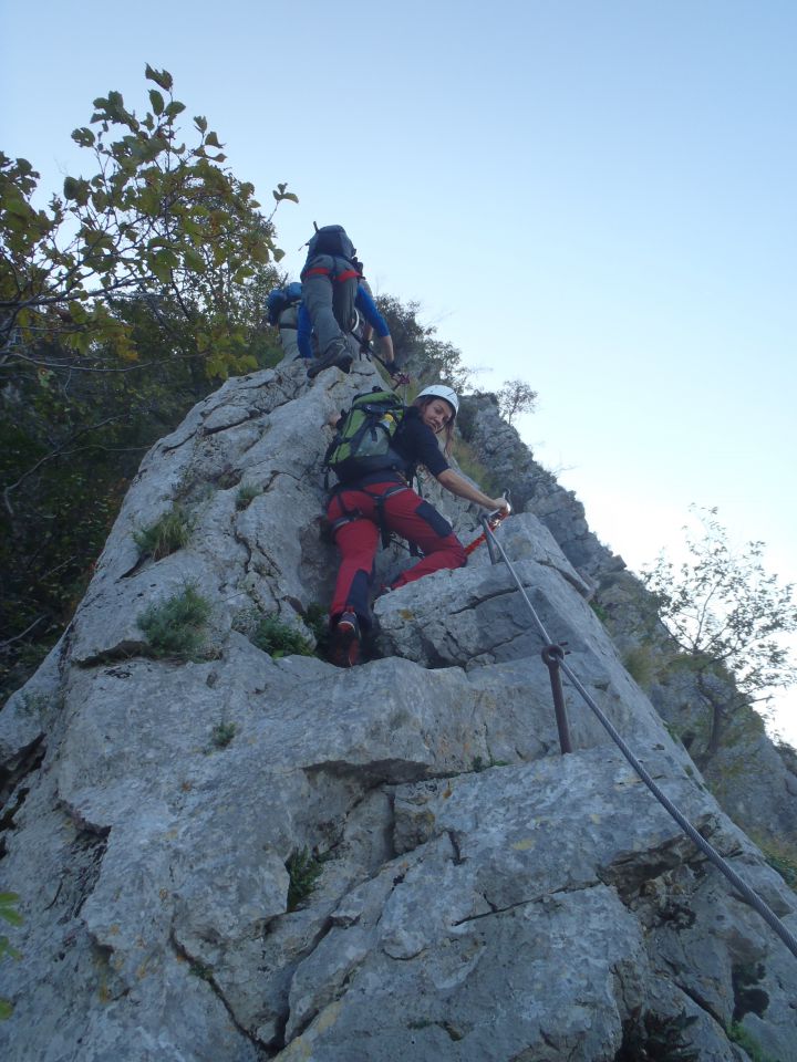 20141019 Gradiška tura-Abram,malo krožno. - foto povečava