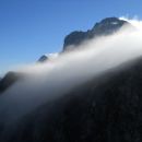 Razgled iz poti na vrhove Krofičke, Ojstrice in Planjave (od leve proti desni)