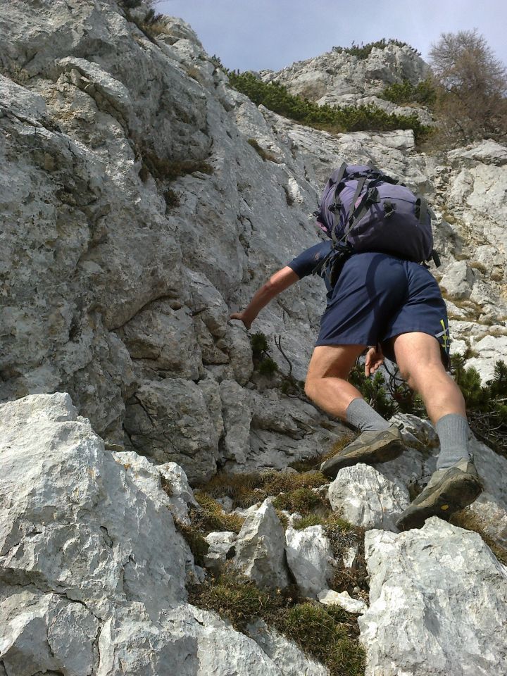 Pot na Evo čez Evin steber (2. težavnostna stopnja plezanja)