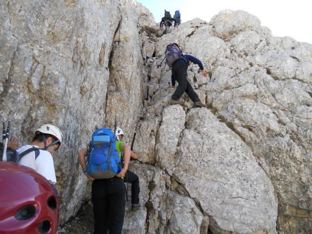Vzpon na Tosc po brezpotju čez SZ steno (2. stopnja težavnosti plezanja)