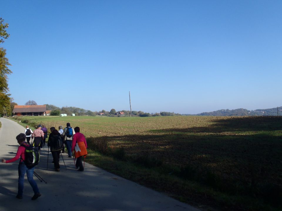 20141102 S prijatelji po Goričkem - foto povečava