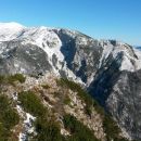 Razgled z vrha na Veliki vrh - Vežo (levo) in Golte (desno)