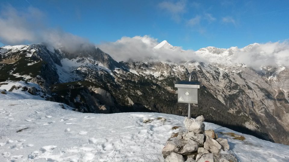 Razgled z vrha na Kalški greben, Grintovec, Dolgi hrbet in Skuto (od leve proti desni)