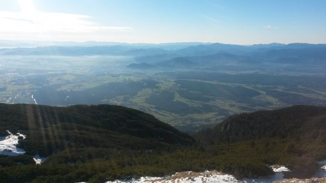 Razgled z vrha v dolino