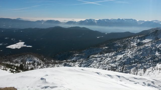 Razgled z vrha na Blegoš, Soriško planino, Porezen in Bohinjske gore