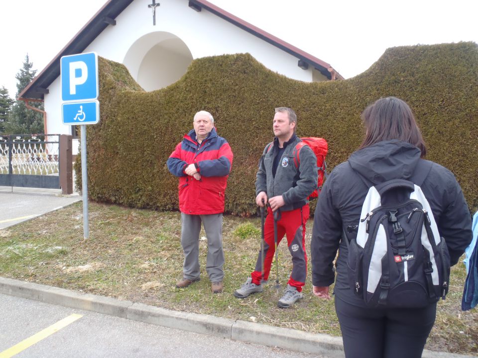 Preds.PD Dovje-Mojstrana Grega Berce in Jože Ružič-PD Matica.