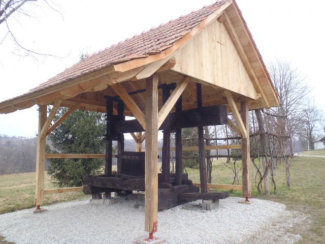 Prešpan.