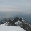 Razgled z vrha na Kriško goro, Dobrčo, Stol, Begunjščico in Julijske alpe (v daljavi)