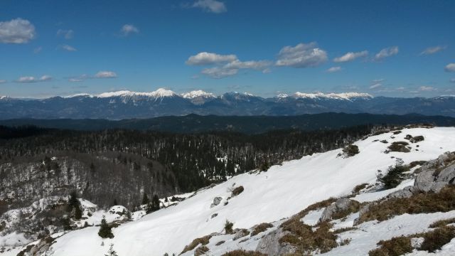 Razgled z vrha na Karavanke