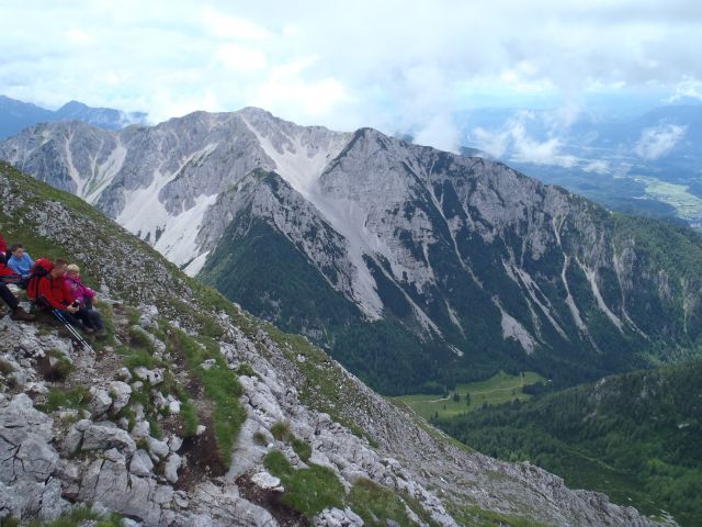 20150621 Srednji v.med Stol in Begunj.-Vrtača - foto