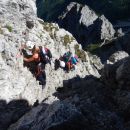 Zavarovana plezalna pot na Stol