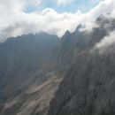 Razgled z vrha na Martuljško gorsko skupino