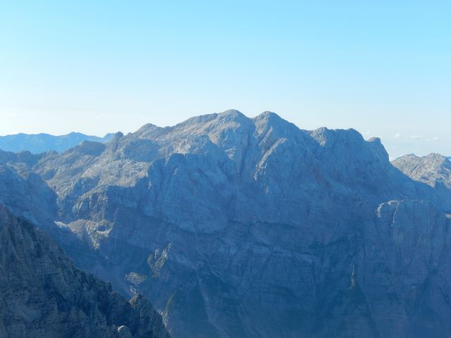 Razgled z vrha na Kanjavec