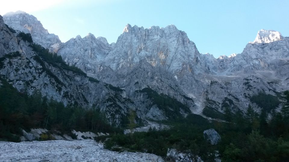 Razgled iz poti na Kukovo špico, Škrnatarico, Široko peč in Mali Oltar