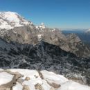 Razgled iz vrha na Rjavino, Luknjo peč in Kepo (od leve proti desni)