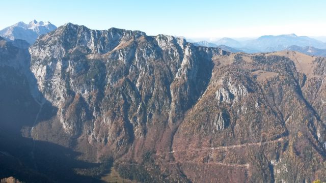 Razgled iz vrha na Tursko goro, Grintovec, Skuto, Rinke, Krofičko in Obir