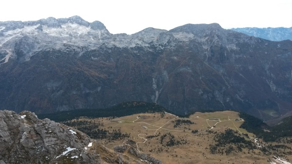 Razgled iz vrha na Kanin in Planino Pecol