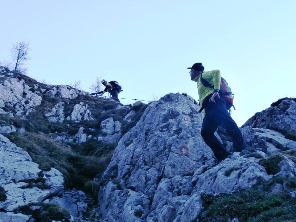 Zavarovala plezalna pot čez Žrelo