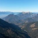 Razgled iz vrha na Julijske Alpe, Tolsti vrh, Dobrčo, Begunjščico, Stol, Vrtačo