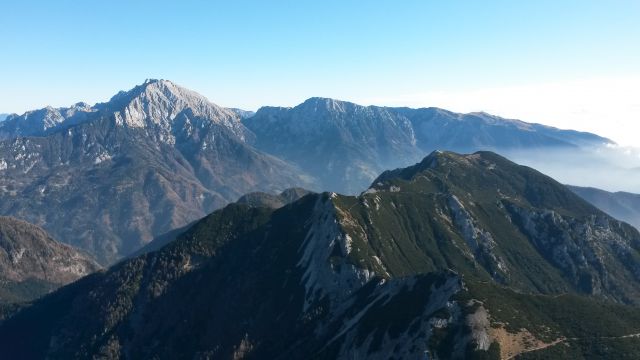 Razgled iz vrha na Kočno, Grintovec, Kalški greben, Krvavec, Srednji vrh