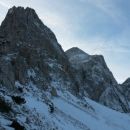 Razgled iz sedla Vratca na severno steno Mojstrovk