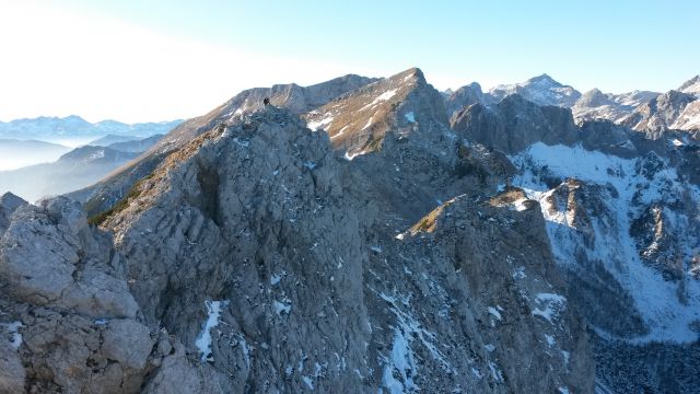 Razgled iz vrha na Tosc, Veliki Draški vrh, Mišelj vrh, Vernar in Kanjavec