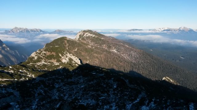 Razgled iz vrha na Kepo, Debelo peč in Stol