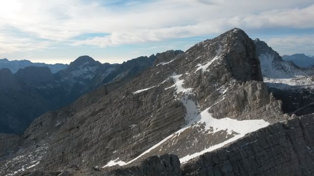 Razgled iz vrha na Bavški Grintavec, Veliko Mojstrovko in Jalovec
