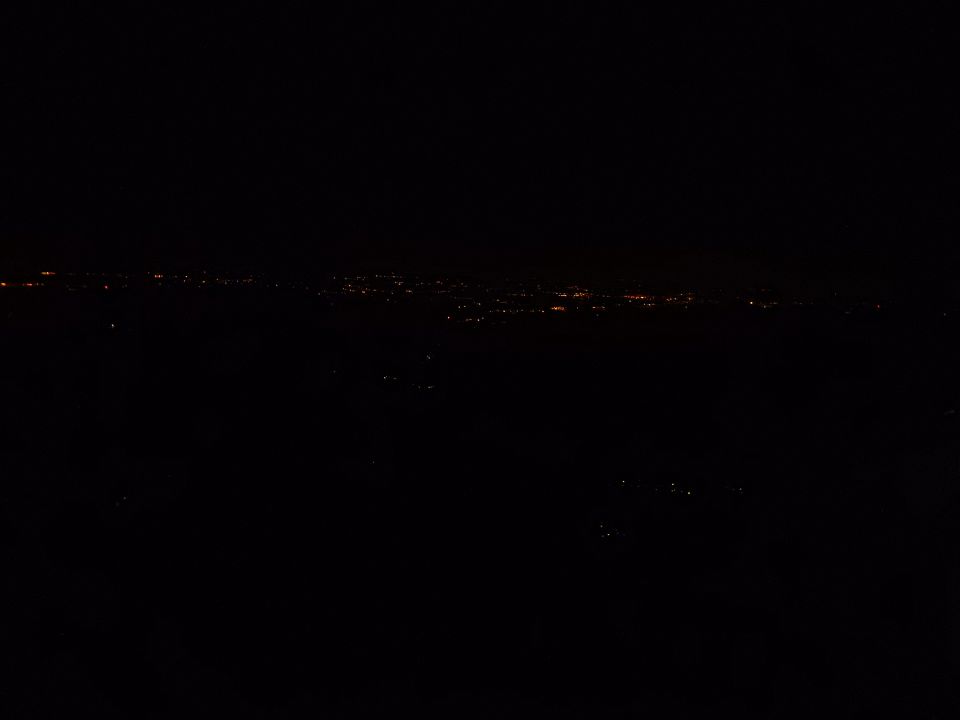 Nočni razgled na dolino