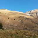 Razgled iz poti na Krn (levo) in Batognico (desno)