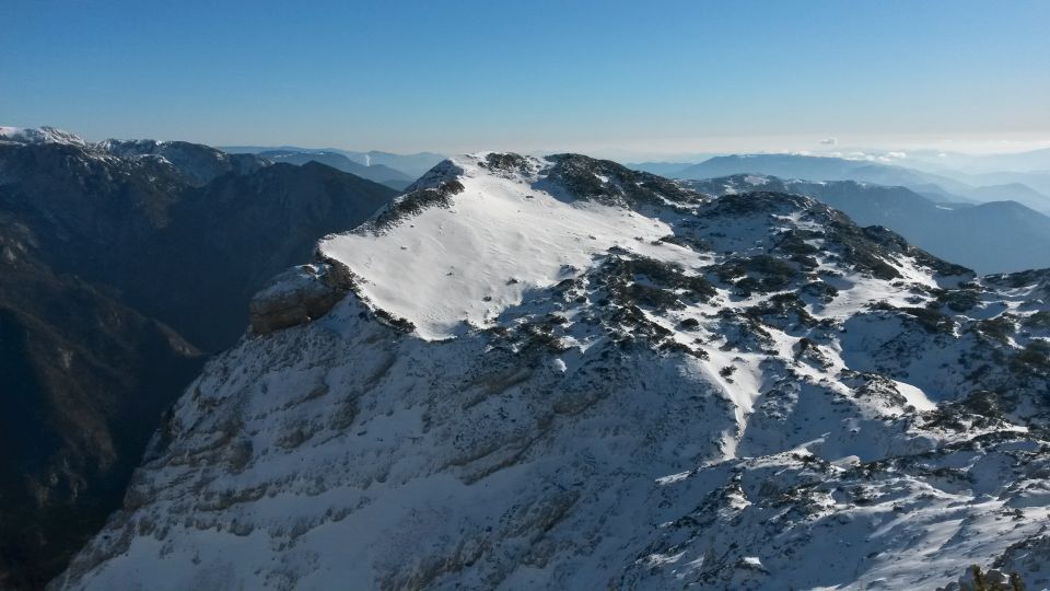 Razgled iz vrha na Kompotelo