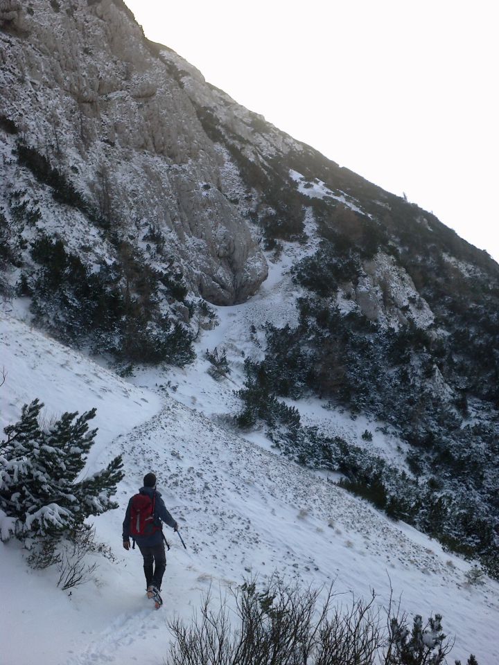 Pot proti Krvavcu čez Razor (1809m)