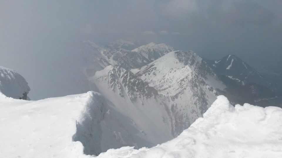Razgled iz vrha Vrtače na Ovčji vrh